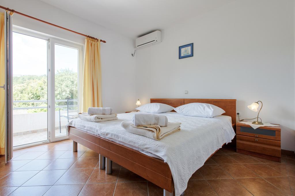 Apartments Markovic Stari Grad  Pokoj fotografie