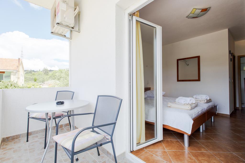 Apartments Markovic Stari Grad  Pokoj fotografie